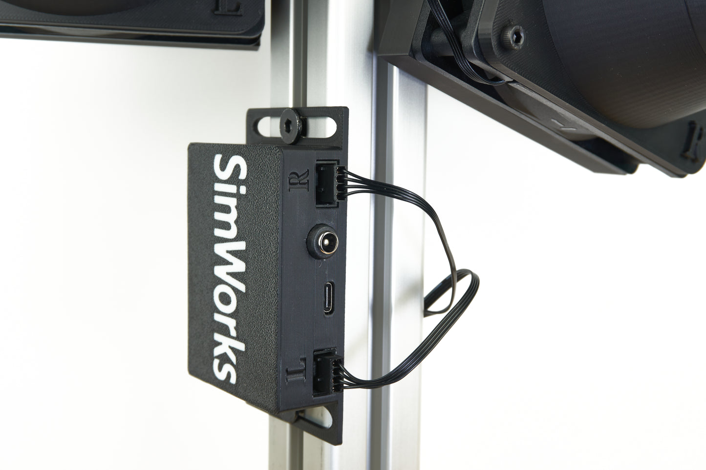 SimWorks Wind Simulator – Plug & Play Sim Racing Wind Kit (SimHub Compatible)